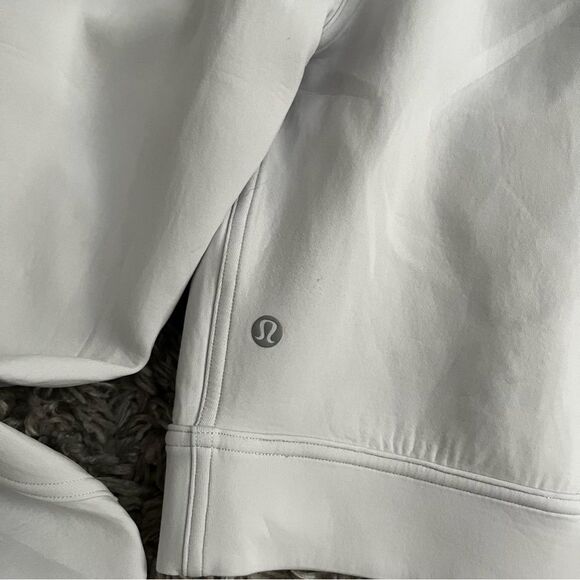 lululemon arctic white rouge renegade zip up hoodie size 6 - Picture 4 of 4